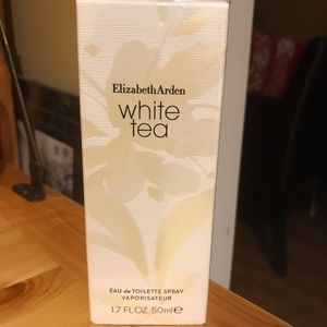 Elizabeth Arden white tea fragrance